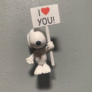 Snoopy Figurine